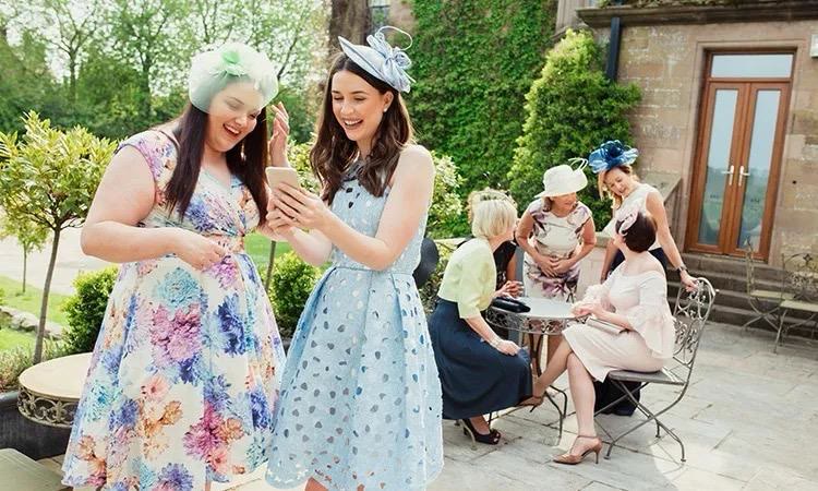 Roaming Wedding Band in the United Kingdom